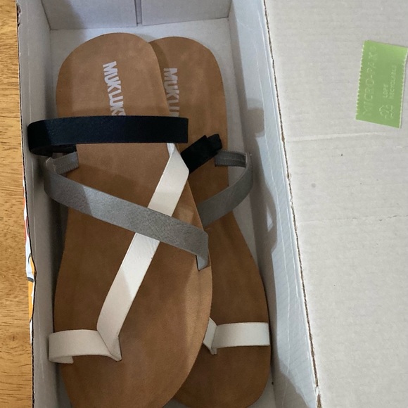 Comfortable sandals and super light - Picture 2 of 4